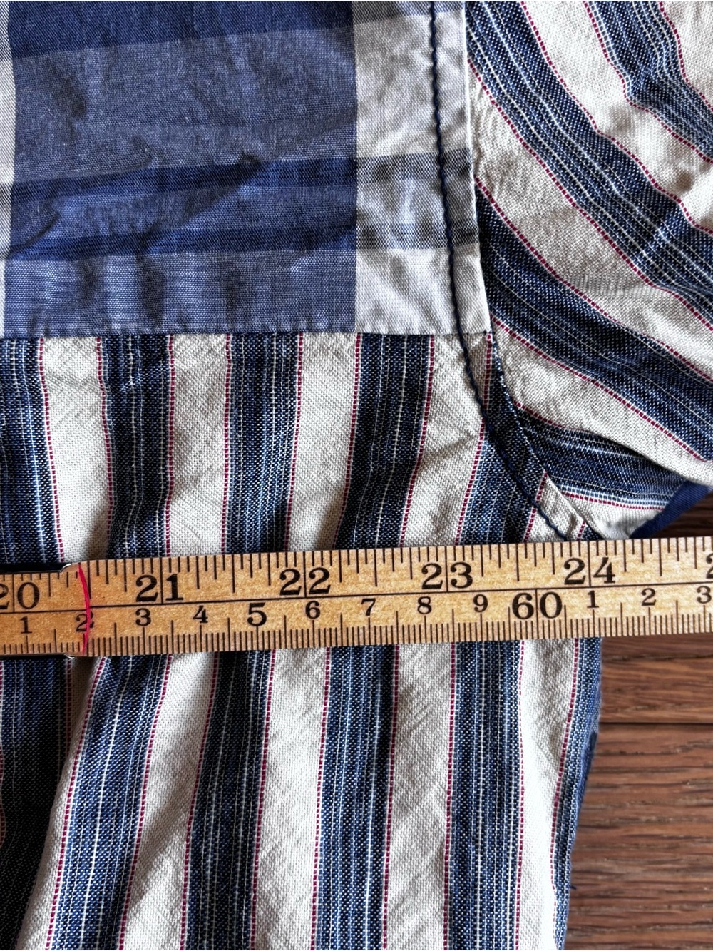Pilcro Patchwork Jacket
Chambray, plaids, Blues
M - Picture 12 of 12